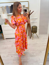 Cargar imagen en el visor de la galería, NOELIA - Maxi vestido naranja estampado floral