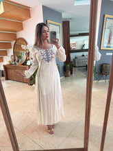 Cargar imagen en el visor de la galería, ZAFIRA - Maxi vestido detalles azules