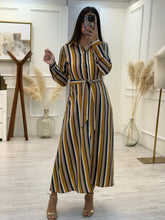 Cargar imagen en el visor de la galería, CHELSEA - Maxi vestido mostaza rayas