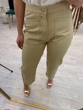 Cargar imagen en el visor de la galería, BRITNEY - Pantalón verde