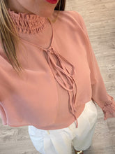 Cargar imagen en el visor de la galería, ESMERALDA - Blusa rosa viejo