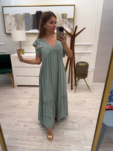 Cargar imagen en el visor de la galería, ESTRELLA - Maxi vestido verde menta