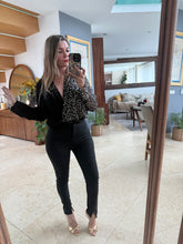 Cargar imagen en el visor de la galería, CRISTAL - Pantiblusa negra