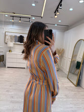 Cargar imagen en el visor de la galería, OTILIA - Maxi vestido naranja rayas