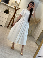 Cargar imagen en el visor de la galería, HANNELORE - Maxi vestido blanco
