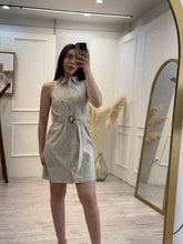Cargar imagen en el visor de la galería, ZULEIKA - Vestido corto café claro