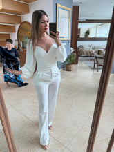 Cargar imagen en el visor de la galería, ALIYAH - Set blusa y pantalon blanco