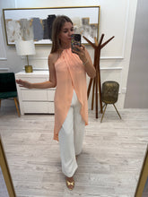 Cargar imagen en el visor de la galería, PASCUALA - Blusa peach