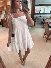 Cargar imagen en el visor de la galería, ROMINA - Vestido corto blanco