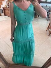 Cargar imagen en el visor de la galería, XANTHE - Maxi vestido verde
