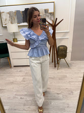 Cargar imagen en el visor de la galería, LORENZA - Blusa azul