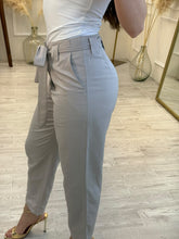 Cargar imagen en el visor de la galería, NALA - Pantalon gris claro