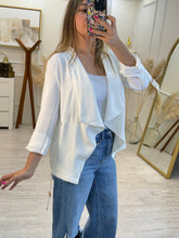 Cargar imagen en el visor de la galería, MARILU - Blazer blanco