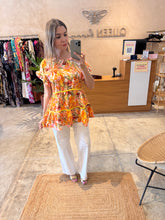 Cargar imagen en el visor de la galería, JAZMIN - Blusa tropical naranja