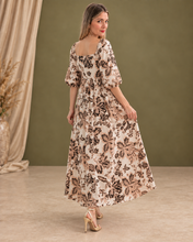 Cargar imagen en el visor de la galería, CALIPSO - Maxi vestido estampado blanco con café