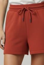 Cargar imagen en el visor de la galería, DAHIANA short jareta algodón