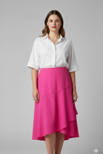 Cargar imagen en el visor de la galería, LORENA – Falda midi fluida en color fucsia con diseño asimétrico y caída ligera, ideal para un outfit femenino y moderno.