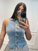 Cargar imagen en el visor de la galería, FARINA - Chaleco denim