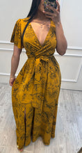 Cargar imagen en el visor de la galería, FREYA - Maxi vestido mostaza