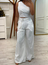 Cargar imagen en el visor de la galería, JUNIPER - Set pantalón y blusa blancos