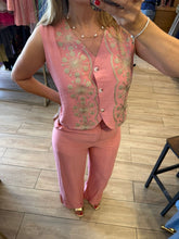 Cargar imagen en el visor de la galería, CHRISTINA - Set pantalón y blusa salmón