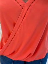 Cargar imagen en el visor de la galería, SANDRA - Blusa tirantes naranja