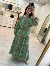 Cargar imagen en el visor de la galería, DELANEY - Maxi vestido estampado verde