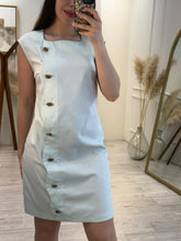Cargar imagen en el visor de la galería, CARMELITA - Vestido corto botones