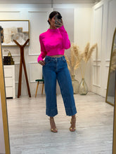 Cargar imagen en el visor de la galería, REN - Blusa fucsia
