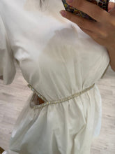 Cargar imagen en el visor de la galería, KENZA - Vestido corto blanco