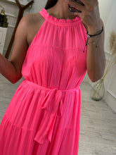 Cargar imagen en el visor de la galería, JULIA - Maxi vestido rosa neon