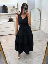 Cargar imagen en el visor de la galería, ORIANA - Maxi vestido negro