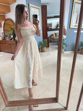 Cargar imagen en el visor de la galería, BIBIANA - Maxi vestido avena tirantes