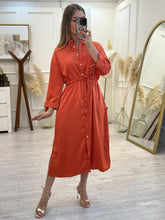 Cargar imagen en el visor de la galería, GIULIANA - Vestido midi camisero