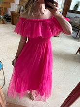Cargar imagen en el visor de la galería, DARLA - Maxi vestido fucsia
