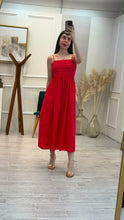 Cargar imagen en el visor de la galería, ELSIE - Maxi vestido rojo