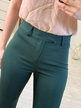 Cargar imagen en el visor de la galería, OTILIA - Pantalon verde botella