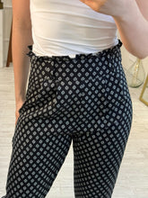 Cargar imagen en el visor de la galería, LUCERO - Pantalon estampado