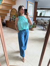 Cargar imagen en el visor de la galería, HARUMI - Blusa aqua