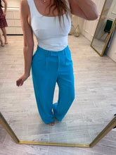 Cargar imagen en el visor de la galería, FIJI - Pantalon azul