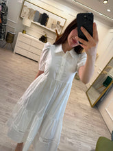 Cargar imagen en el visor de la galería, GISELLE - Maxi vestido blanco