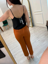 Cargar imagen en el visor de la galería, FIORINA - Pantalón ocre
