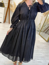 Cargar imagen en el visor de la galería, LUNA - Vestido midi negro