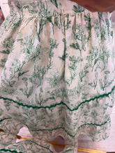 Cargar imagen en el visor de la galería, CLARICE - Falda blanca estampado verde