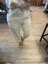 Cargar imagen en el visor de la galería, MARBELLA - Pantalón hueso