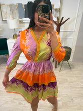 Cargar imagen en el visor de la galería, GLOSINDA - Vestido corto multicolor