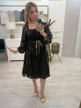 Cargar imagen en el visor de la galería, MAZIE - Vestido corto negro