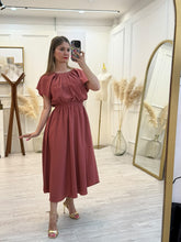 Cargar imagen en el visor de la galería, LAURA - Vestido midi ladrillo