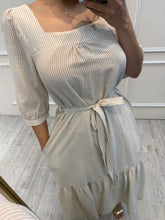 Cargar imagen en el visor de la galería, ASELA - Vestido midi rayas