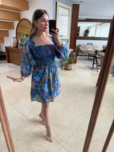 Cargar imagen en el visor de la galería, MARINETTE - Vestido azul estampado